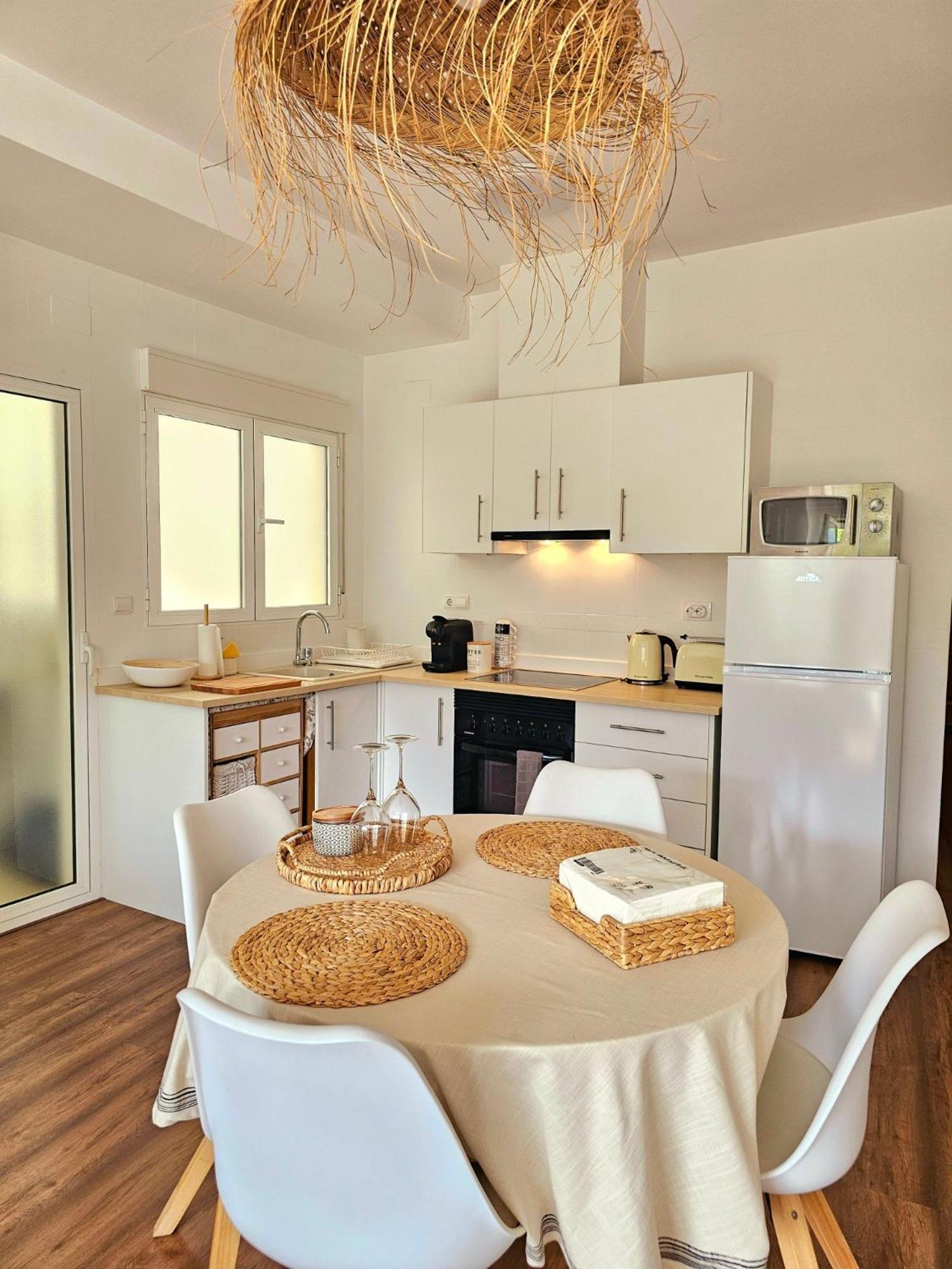 Apartamento Sierra Del Fraile Биар Екстериор снимка