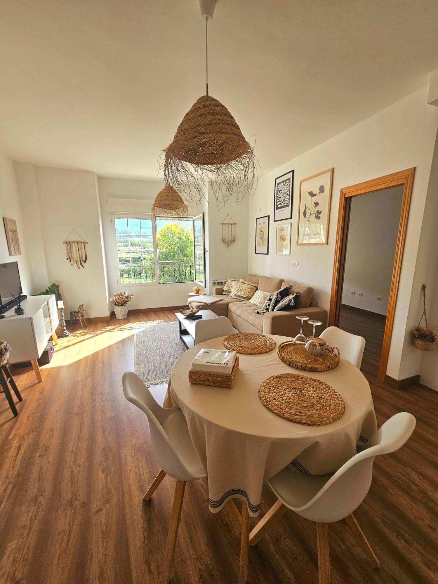 Apartamento Sierra Del Fraile Биар Екстериор снимка