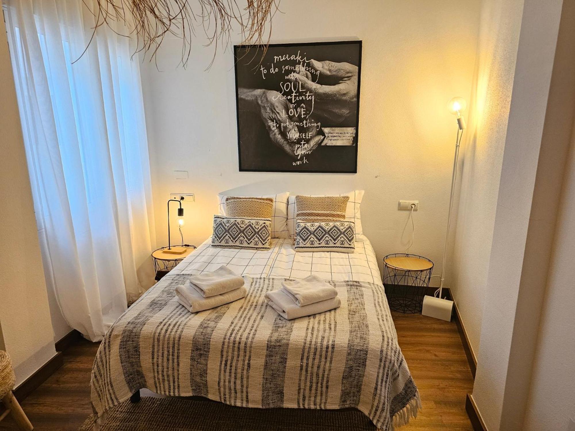 Apartamento Sierra Del Fraile Биар Екстериор снимка
